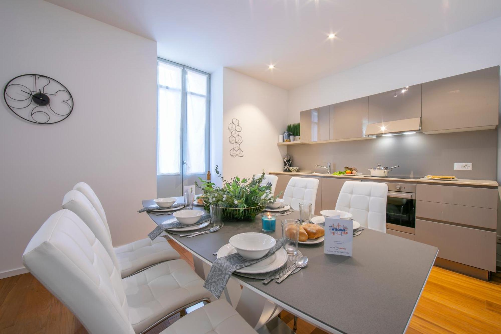 Star Of Lugano - Happy Rentals Bagian luar foto